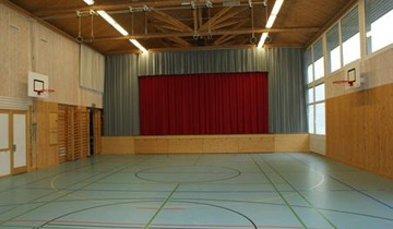 Mehrzweckhalle